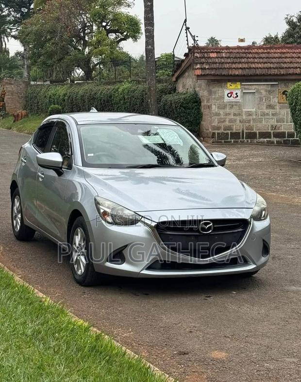 New Mazda Demio 2018 Silver