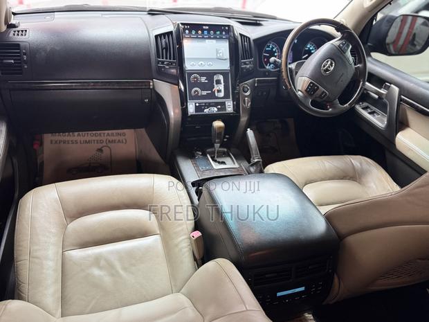 Toyota Land Cruiser 2008 Black