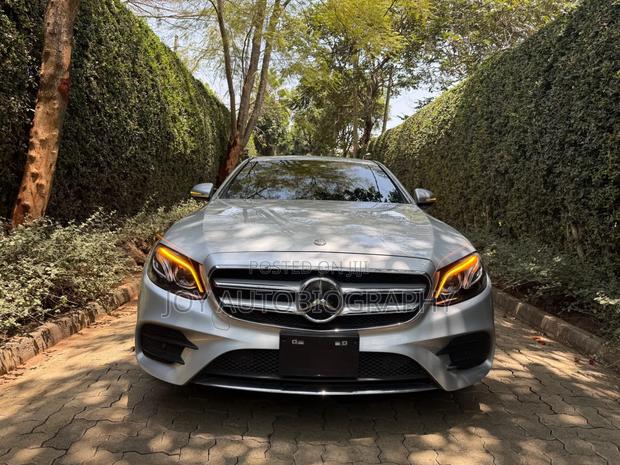 Mercedes-Benz E200 2020 Silver