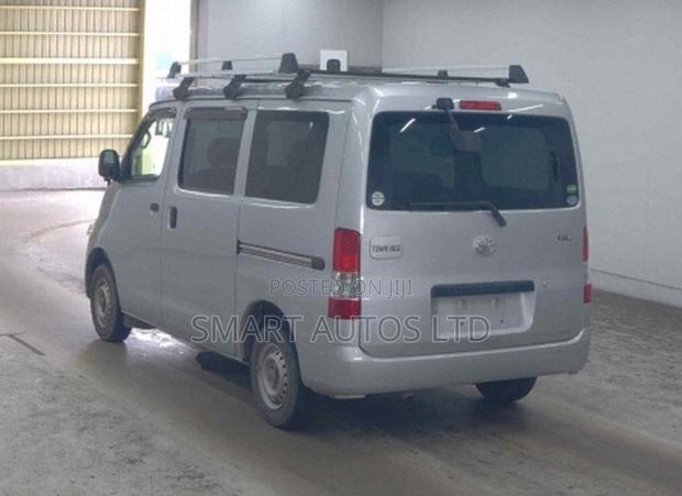Toyota TownAce 2019 Silver