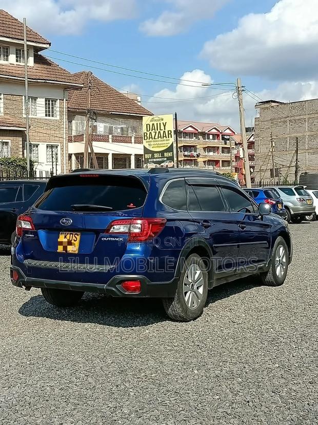 Subaru Outback 2.5i Limited AWD 2017 Blue
