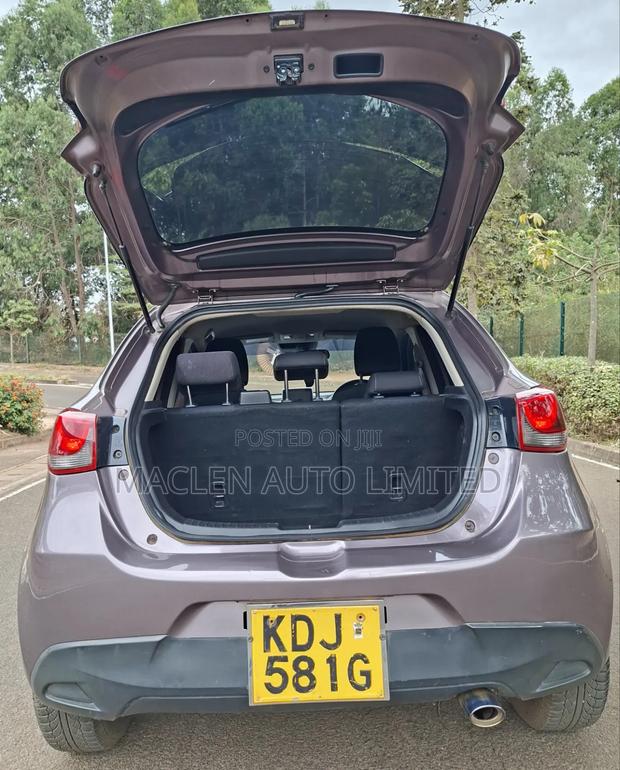 Mazda Demio 2015 Pink
