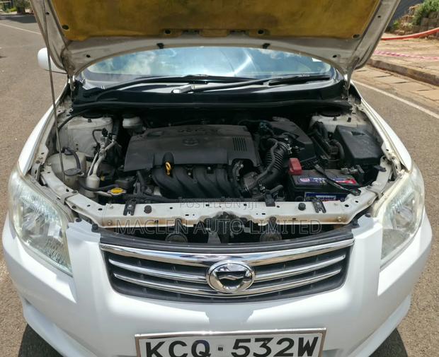 Toyota Axio 2011 White