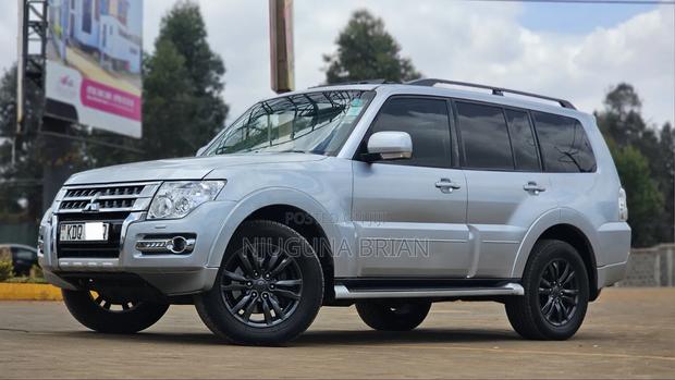 Mitsubishi Pajero V80 3.2 DI-D 2016 Silver