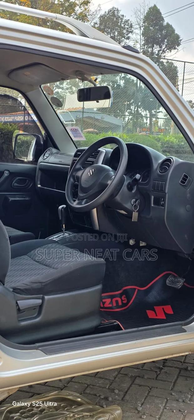 Suzuki Jimny 2015 Silver