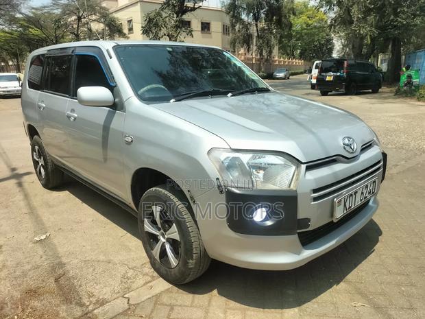 Toyota Succeed 2019 Silver