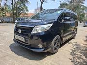 Toyota Noah 2.0 FWD (8 Seater) 2015 Black for sale