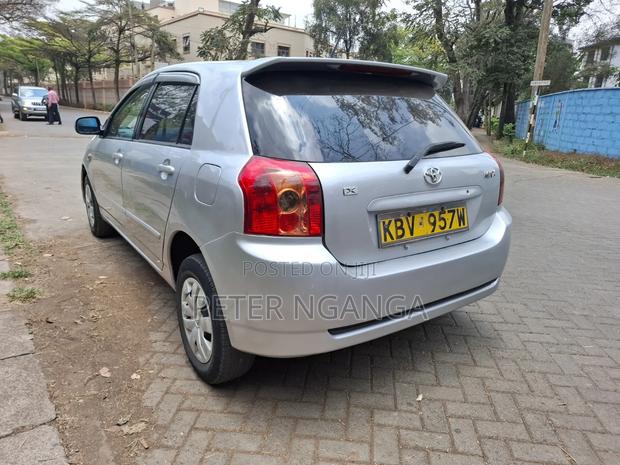Toyota Corolla RunX 1.5 X FWD 2006 Silver