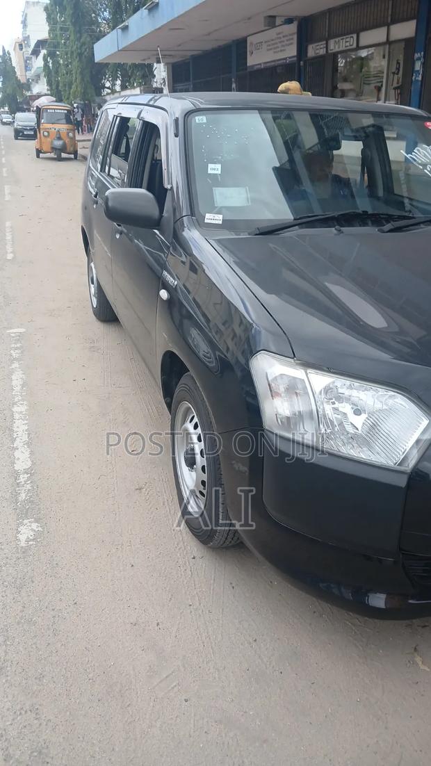 Toyota Probox 1.5 DX Comfort 2WD 2019 Black