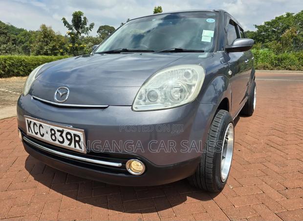 Mazda Verisa 2008 Gray