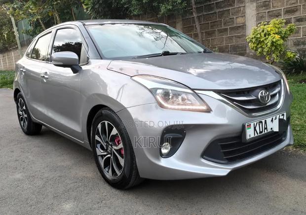Toyota Starlet 2020 Silver