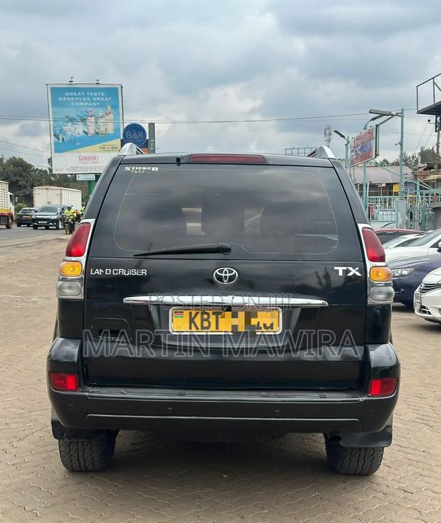Toyota Land Cruiser Prado 2005 Black