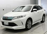 Toyota Harrier 2.0 2019 Off white for sale
