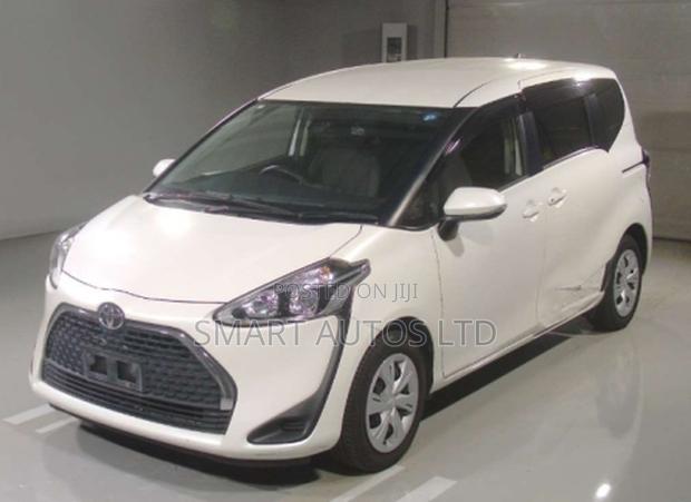 Toyota Sienta 2019 Pearl