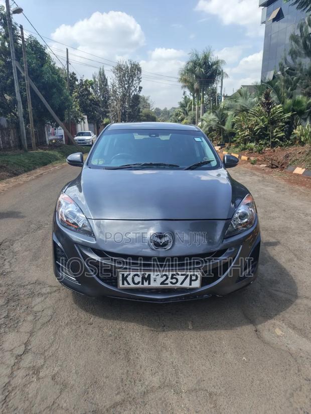 Mazda Axela 2011 Gray