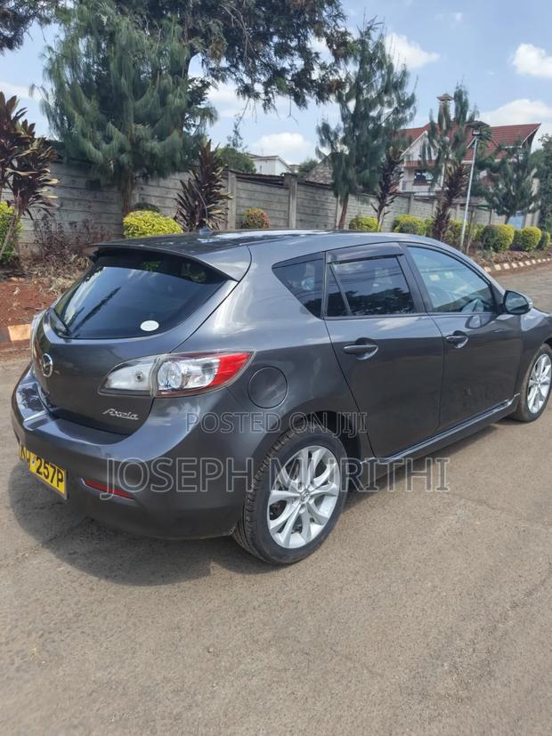 Mazda Axela 2011 Gray