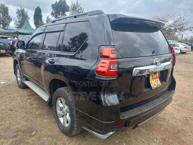 Toyota Land Cruiser Prado 2.7 i 2012 Black