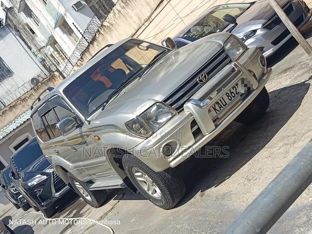 Toyota Land Cruiser Prado 3.0 D-4D 5dr 2000 Gray