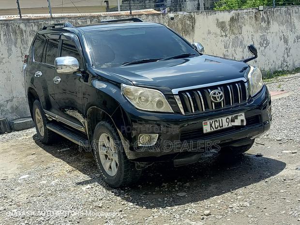 Toyota Land Cruiser Prado 2.7 i 2012 Black