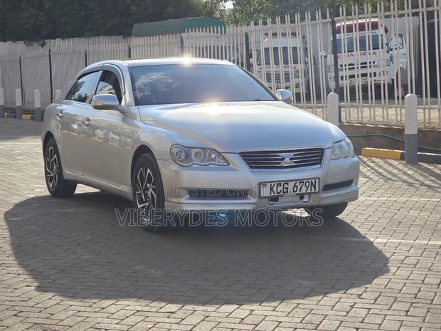 Toyota Mark X 2009 Silver