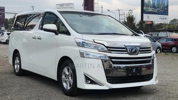 Toyota Vellfire 2.5 Z 2019 White