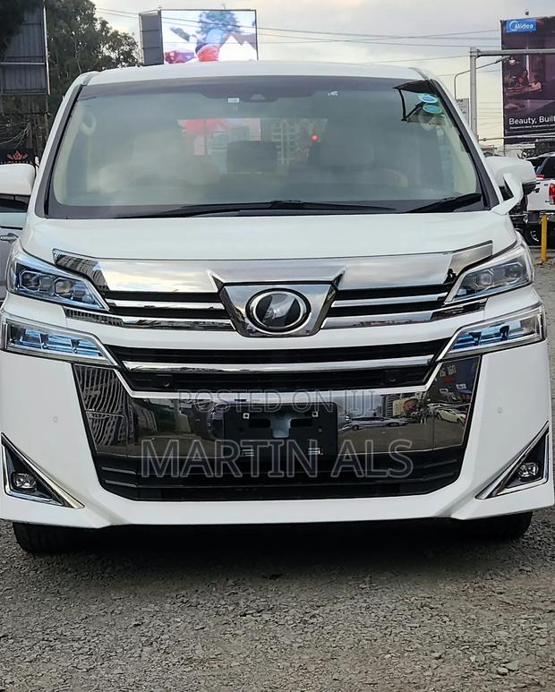 Toyota Vellfire 2.5 Z 2019 White