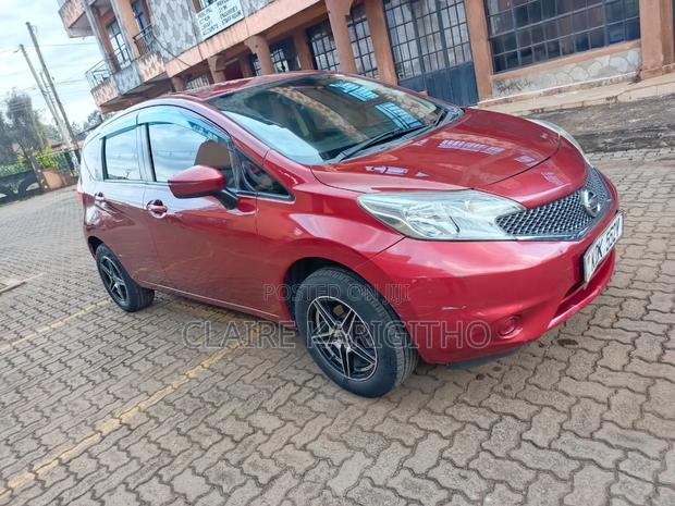 Nissan Note 1.6 Petrol 2015 Red