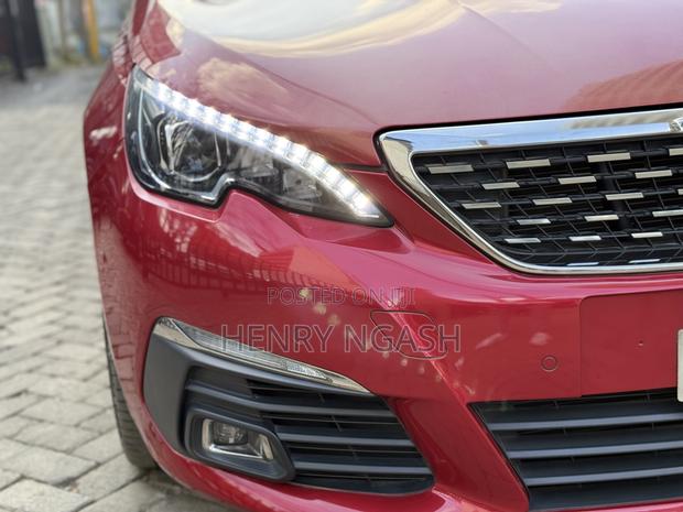 Peugeot 308 2019 Red