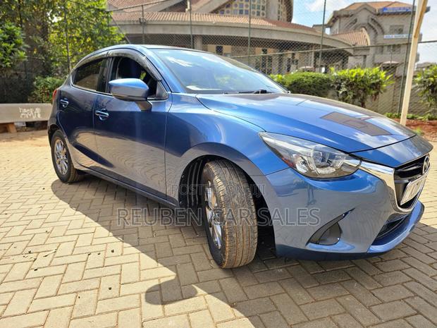 Mazda Demio 2017 Blue