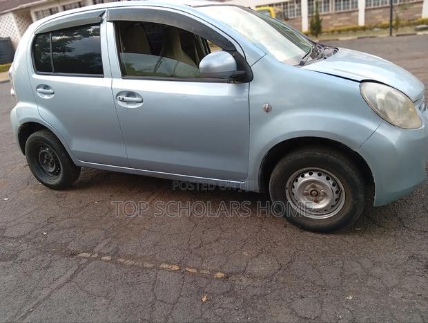 Toyota Passo 2013 Silver