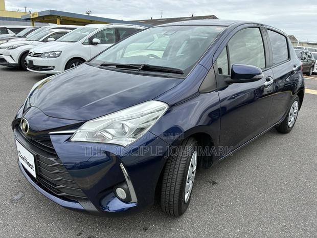Toyota Vitz 2019 Blue