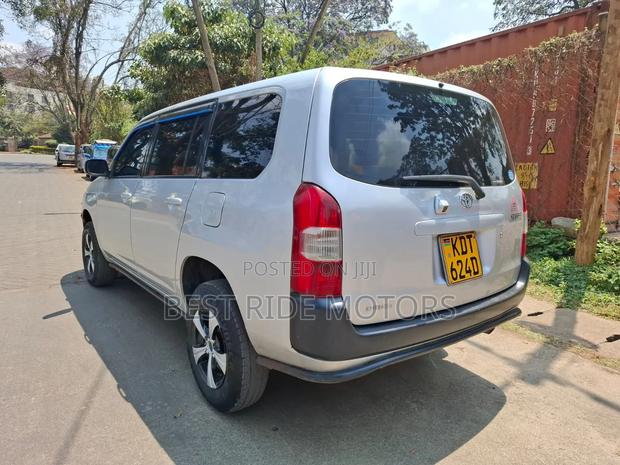 Toyota Succeed 2019 Silver