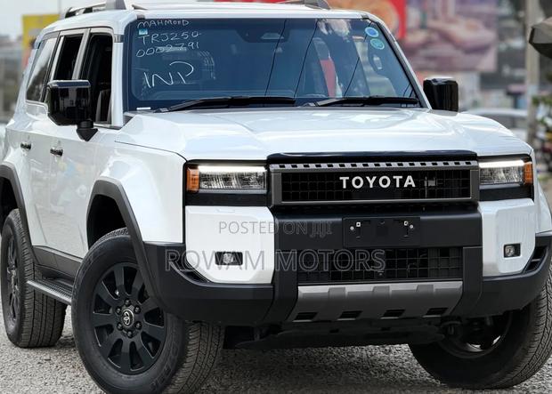 New Toyota Land Cruiser 2024 White