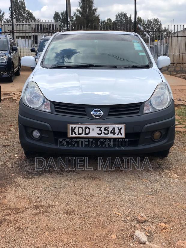 Nissan Advan 2015 White