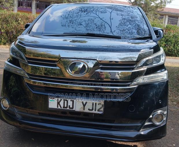 Toyota Vellfire 2015 Black