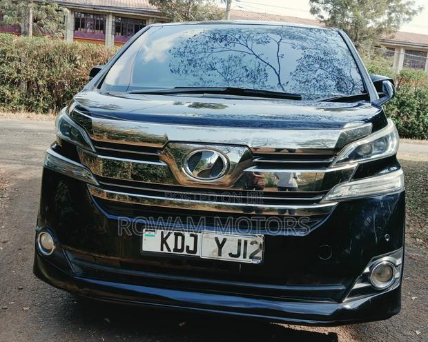 Toyota Vellfire 2015 Black
