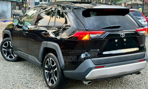Toyota RAV4 Adventure AWD 2020 Black