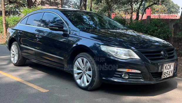 Volkswagen Passat 2.0 Sedan 2010 Black