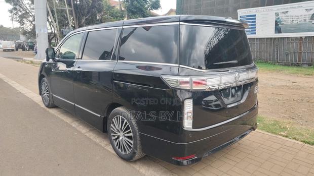 Nissan Elgrand 2019 Black