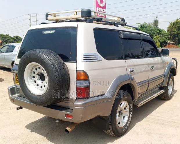 Toyota Land Cruiser 3.0 D-4D C 2007 Brown