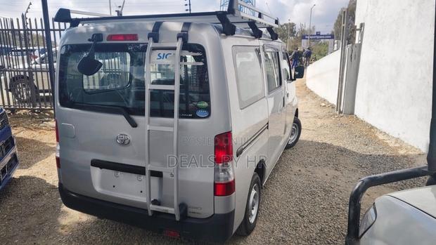 Toyota TownAce 2019 Silver