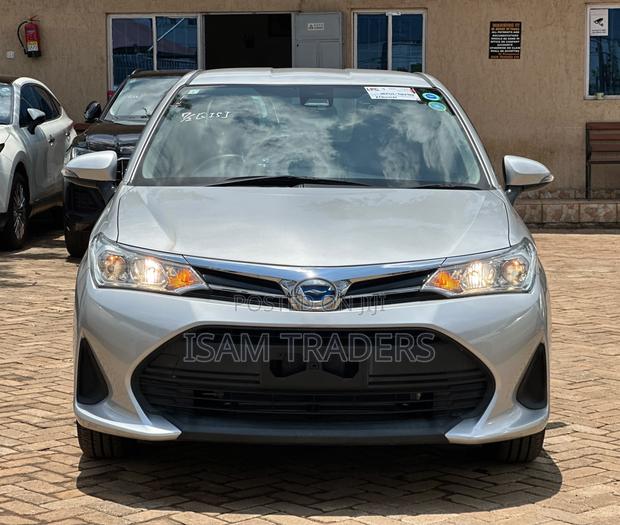 Toyota Axio 1.5 Hybrid G 2WD 2019 Silver