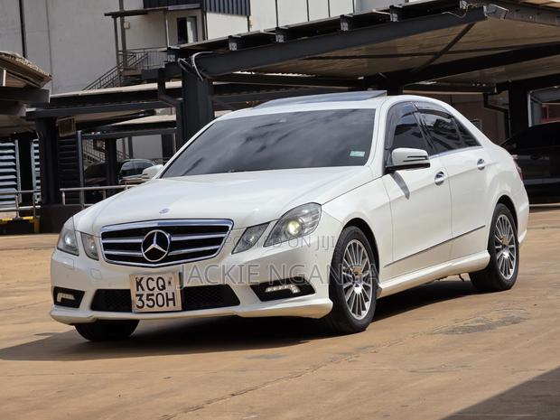 Mercedes-Benz E350 2011 White