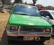 Toyota Hilux 2004 Green for sale