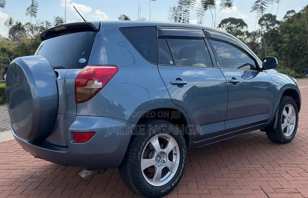 Toyota RAV4 2007 Blue