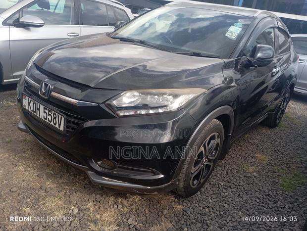 Honda Vezel 2015 Black