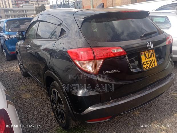Honda Vezel 2015 Black