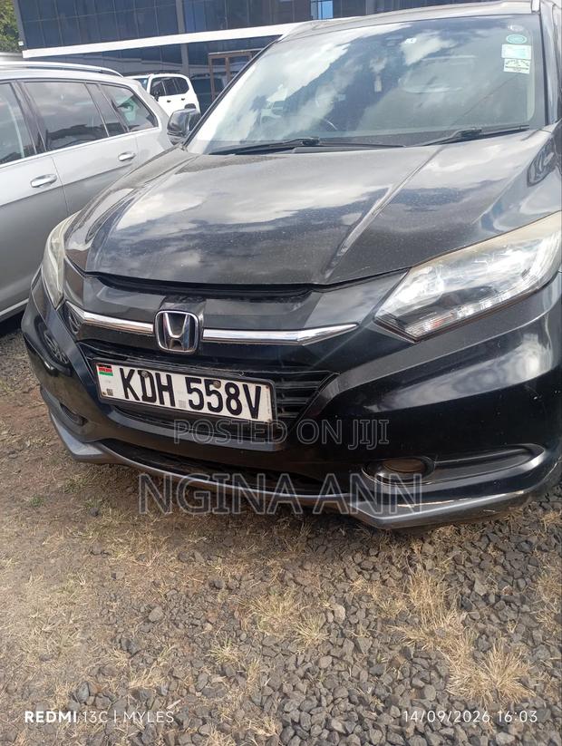 Honda Vezel 2015 Black
