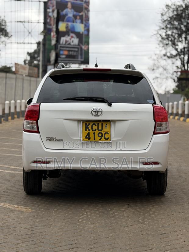 Toyota Corolla Fielder 2013 White