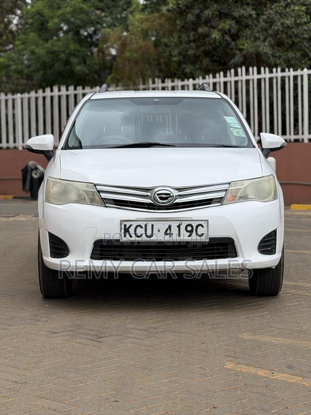 Toyota Corolla Fielder 2013 White